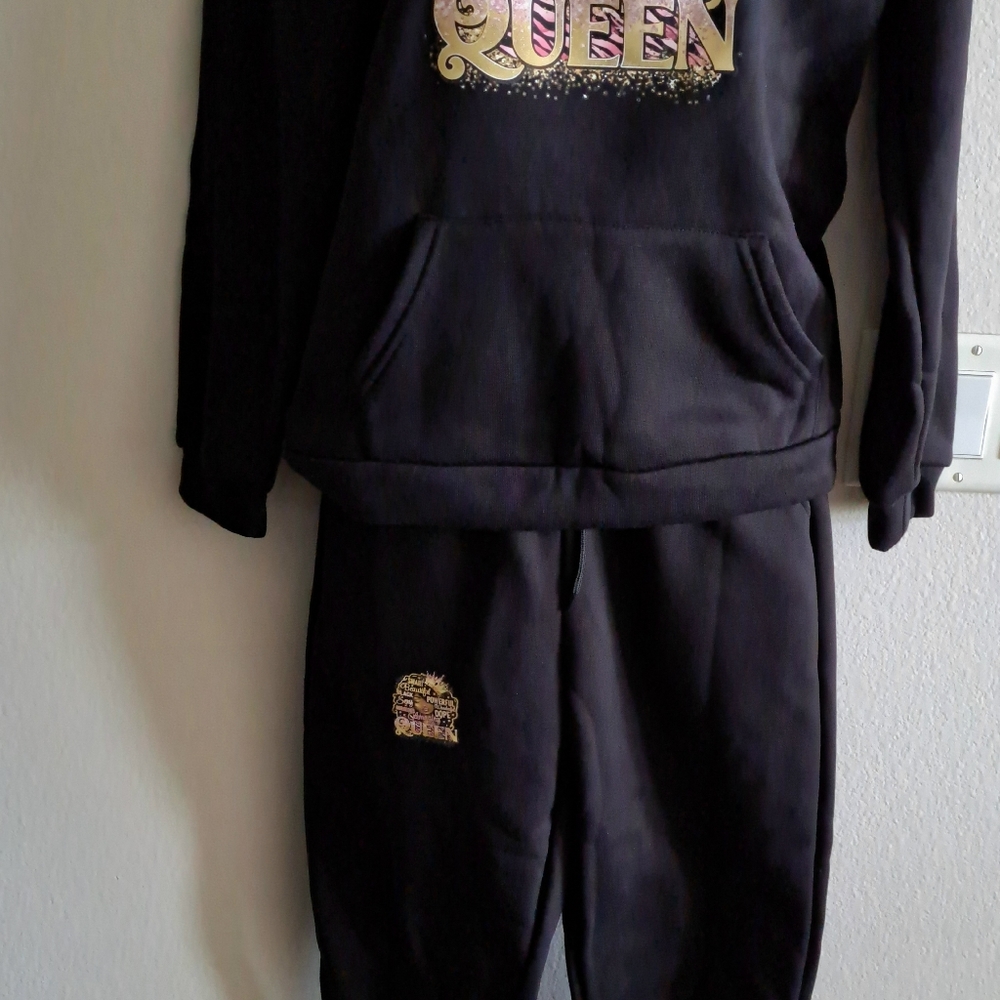 Sweatsuit - Picture 2 of 3